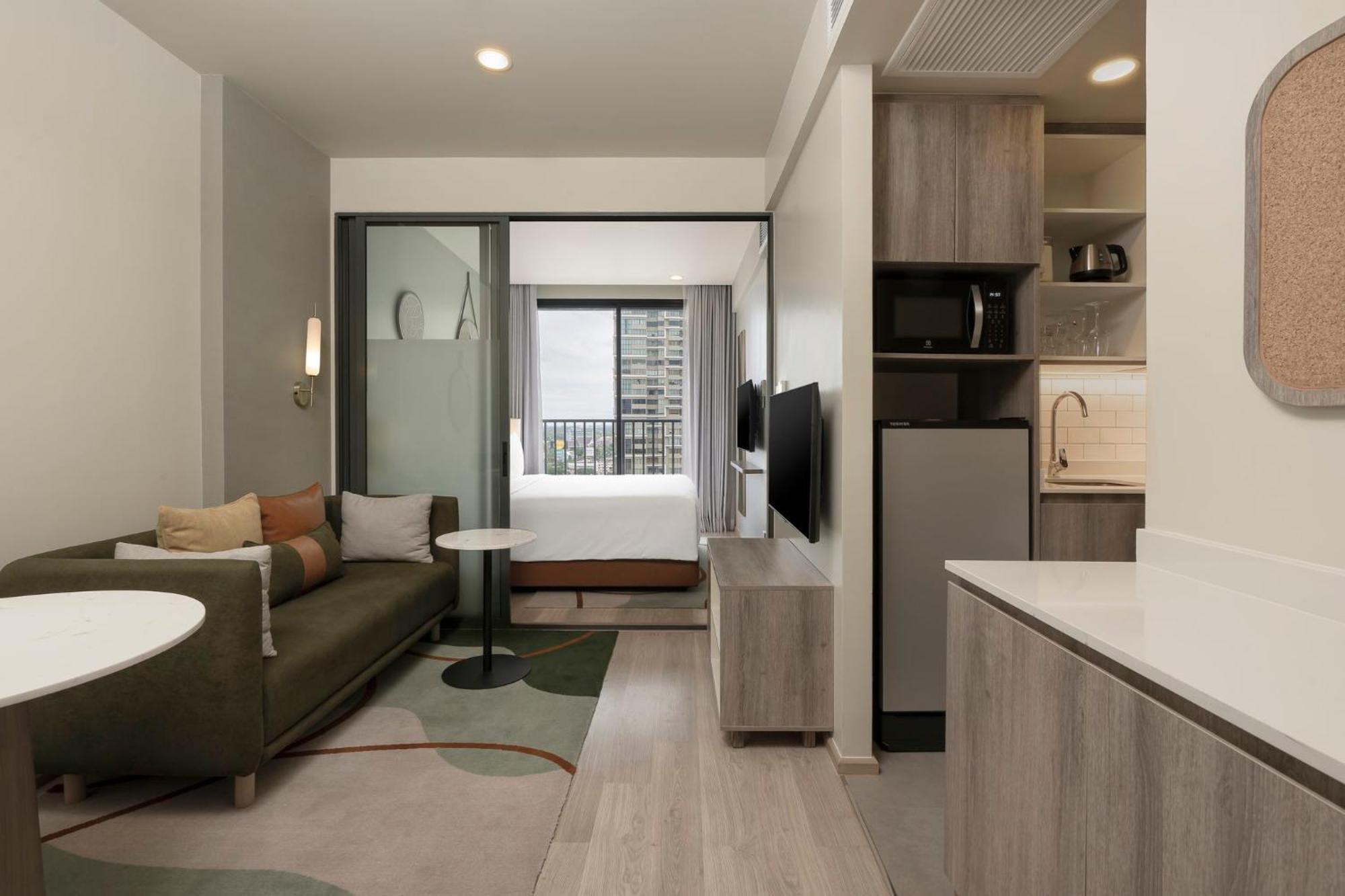 Staybridge Sukhumvit By Ihg Bangkok